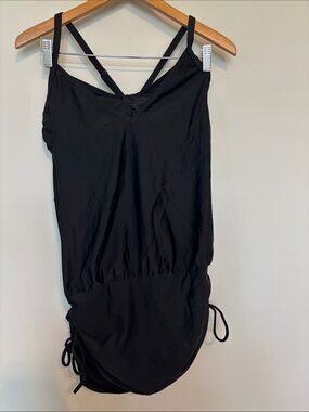 Athleta Black Tankini Top Sz 36B/C EUC